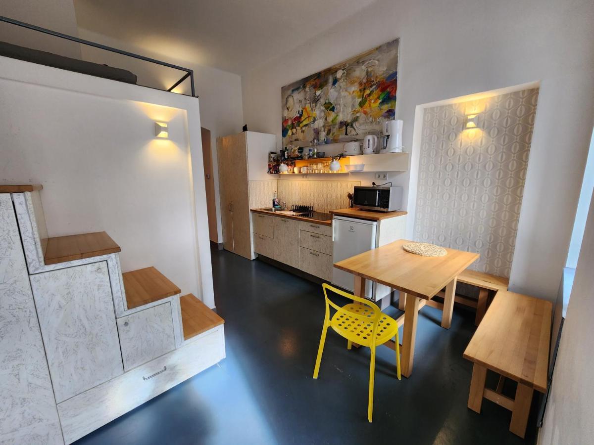 Stylish Holiday Art Apartment - Wifi & Great Location Будапеща Екстериор снимка